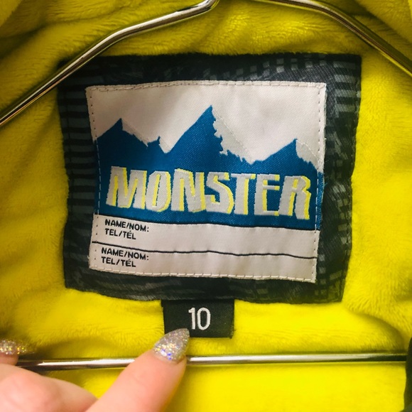 Monster boys winter jacket size 10 - Picture 4 of 4